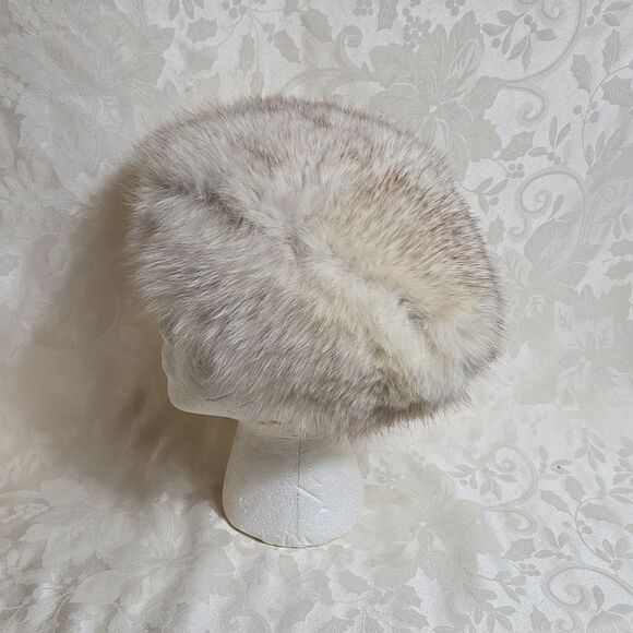 White and Brown Fur Vintage Hat - Picture 5 of 6
